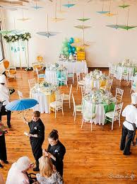 April Showers Baby Shower At Creativo Loft Chicago Il Http Www Creativoloft Com Chicago Wedding Venues Smallest Wedding Venue Small Wedding