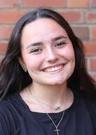 Leslie Rayfield's Instagram, Twitter & Facebook