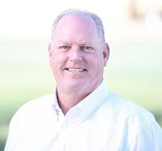 We are thrilled to welcome our new General Manager, Eric Jacobsen. Please  come by The Club at say hello! "The Citrus Club is the jewel of the desert  and has an amazing