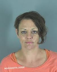 Kerri Blanchard's Instagram, Twitter & Facebook