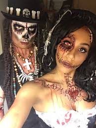 Dann verkleiden sie die pappkartons komplett in alufolie. Easy Female Witch Doctor Makeup Makeupview Co