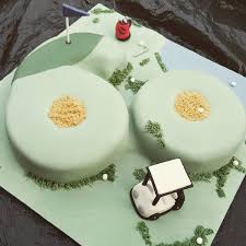 Write name on birthday cake below. G Butterfly Bakery On Twitter My Dad S 60th Birthday Cake A Few Weeks Ago Golf Theme With Golf Caddie And Accesories Golfcakecake 60thcake Https T Co Uublvj946u