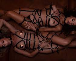 VoyeurX | Kinky Lingerie | Leren Lingerie | Erotische Accessoires