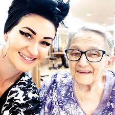 I traveled to the beautiful Canandaigua area today and performed at Clark  Meadows At Ferris Hills for their Happy Hour! I debuted my newest song  addition “Wild Horses” originally recorded by The