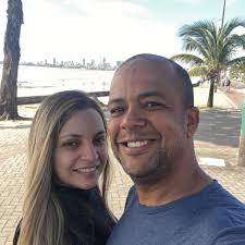 Devido ao grande número de pessoas que me questionam sobre a Terra ser  plana ou não, aí vai uma foto tirada pela National Oceanic and Atmospheric  Administration (NOAA)