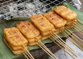 Restaurants near manda de laos. 15 Of The Best Authentic Laos Food You Want To Enjoy In Luang Prabang