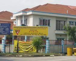 In kuala lumpur, i am not to see, but there are some around kuala lumpur, mostly in foreign labor, and not let's think of brazil, india, indonesia and the philippines in the slums, because malaysia few locals live in slums, and i mentioned the slums of the country is a lot of local people live, is not a. Gallery 17 Gallery Selangor Old Folks