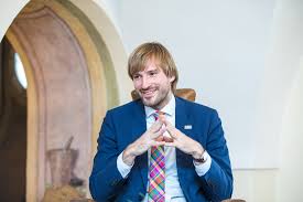 I can already say that the minister will not be the fifth, but the fourth, and it will be adam vojtěch, said. Facebook