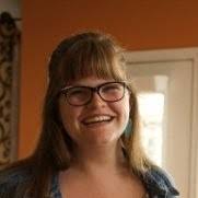 Lauren Crow's Instagram, Twitter & Facebook