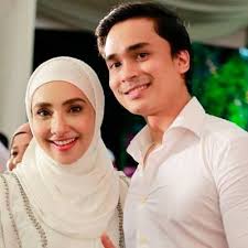 Azman syah alias (lahir 3 januari 1981) atau lebih dikenali sebagai pu azman ialah penceramah bebas, pengacara dan pelakon malaysia. Dia Nak Keluarkan Kenyataan Apa Apa Ke Lantak Dialah Lufya Omar Tampil Buka Mulut Isu Cerai