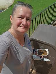 Who picked the better table?