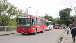 De este grupo de líneas de colectivos que paran hoy, la que trae la mayor cantidad de inconvenientes es la 28 que en promedio realiza 72 mil operaciones de viajes diarios. Reunion Clave Para Destrabar El Paro De Colectivos Que Hoy Cumple Su Quinto Dia
