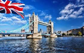 وحذّرت سمولوود، بحسب التقرير، من أنّ بريطانيا لا تزال معرّضة لظهور وتطوّر لديها سلالة خاصّة بها، وعودة ظهور الحالات من جديد دون أيّ تدخّل من بقيّة أوروبا، مركّزةً على أنّ الإجراءات. Ø§Ù„Ø§ØªØ­Ø§Ø¯ Ø§Ù„Ø§ÙˆØ±Ø¨ÙŠ ÙŠÙˆØµÙŠ Ø¨Ø±ÙØ¹ Ø­Ø¸Ø± Ø§Ù„Ø·ÙŠØ±Ø§Ù† Ø¹Ù† Ø¨Ø±ÙŠØ·Ø§Ù†ÙŠØ§ Kalemeh Net