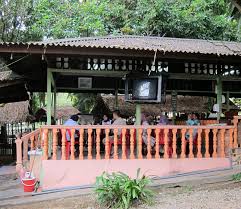 Learn how to create your own. Mee Rebus Tulang Gearbox Restoran Zz Sup Tulang In Kampung Bahru Johor Bahru Johor Kaki Travels For Food