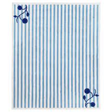 Rutschfeste beschichtung auf der unterseite. Gulsparv Teppich Gestreift Blau Weiss 133x160 Cm Ikea Deutschland