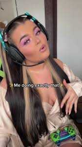 Queen of Dragons: Daenerys Reborn in ARK!