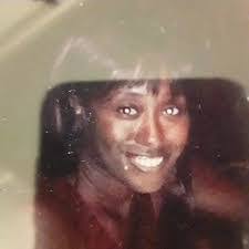 Leonard Manis's Instagram, Twitter & Facebook