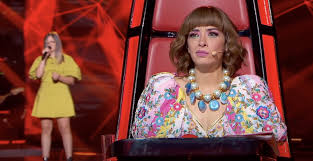 Rafaela monteiro was the first to step on the stage of the voice portugal and was saved by mentor @marisaliz_oficial! The Voice Kids Concorrente De 14 Anos Arrebatou Os Mentores Ao Cantar Tema De Sam Smith Atualidade Sapo Mag