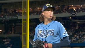 Get the latest situational stats for tyler glasnow of the tampa bay rays for the 2020 baseball season on cbs sports. Tyler Glasnow Struggles In World Series Game 5 Start