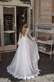 E se volete una modifica richiedete un appuntamento nel negozio pronovias più vicino e venite a provare tutti gli abiti da sposa e i veli da sposa, finché. Inventare Testimonianza Caldo Abiti Da Sposa Pinella Passaro 2019 Postino Pane Chiedi