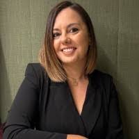 Annie Vassallo's Instagram, Twitter & Facebook