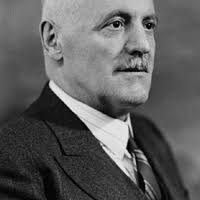 Joseph expliquant les songes