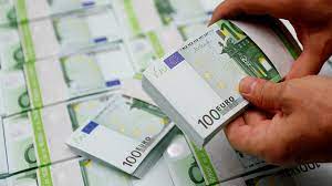 Find the latest eur/rub (eurrub=x) currency exchange rate, plus historical data, charts, relevant news and more Valyutnaya Planka Kurs Evro Vpervye S Marta 2018 Goda Opustilsya Nizhe 70 Rublej Rt Na Russkom