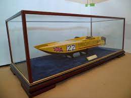 Removable top for display at shows. Glass Case With Feet Belmont Clifton Dsc Showcases