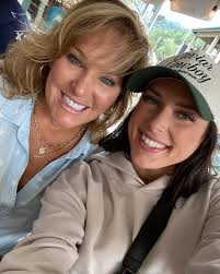 Happy Birthday to my beautiful Charlotte!! You light up our lives every  day!! ♥️ Love you to the moon! 🌙 ➡️