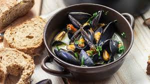 Moules Marinieres Decouvrez Les Recettes De Cuisine De Femme Actuelle Le Mag