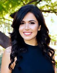 Tanya Moreno's Instagram, Twitter & Facebook