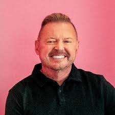 James Berard's Instagram, Twitter & Facebook