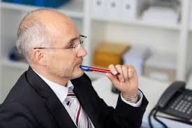 Die Besetzung der Fachkraft für Arbeitssicherheit bei privaten und