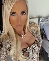 Stephanie, RD (@zebrabkk) • Instagram photos and videos