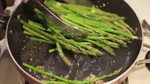 How To Cook Asparagus In A Pan How To Cook Asparagus Asparagus Recipes Roasted Cooked Asparagus Recipes