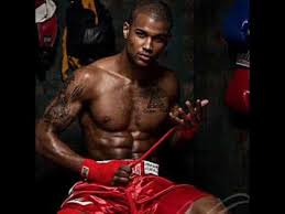 En grandissant, certaines personnes atteignent des tailles spectaculaires. Les Plus Beaux Goss Noir Youtube