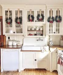 Motherofsoutherncharm Let S Face It Every Kitchen Deserves Cabinet Wreaths Source Bette Christmas Kitchen Decor Farmhouse Christmas Decor Christmas Kitchen