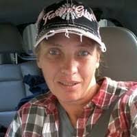 Lisa Linnell's Instagram, Twitter & Facebook