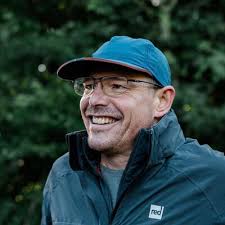 Expert speakers required! Shoulder to Shoulder, the 1,600 strong men's  community I run with Dan Shrigley is moving over to a dedicated new  platform called Mighty Networks in January which has the… |