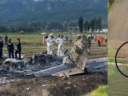 Revelan imágenes aéreas del sitio donde murió el cantante Yeison Jiménez  tras un fatal accidente de avioneta, en la que se desplazaba junto a otras  cinco personas - La Prensa Gráfica