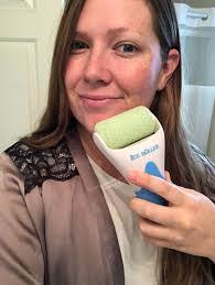 Anastasia Knapp's Instagram, Twitter & Facebook