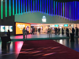 جـ ر يـ د ة ا لـ ر يـ ا ض On Twitter جانب من التحضيرات استعدادا لافتتاح صالات فوكس سينما في مجمع الرياض بارك