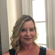 Who can create floral arrangements from event flowers in Cottleville?