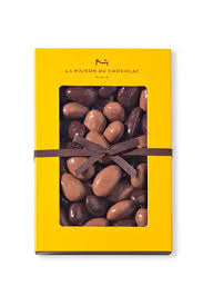 Hbmpf La Maison Du Chocolat Amanda S 40 Piece Chocolate Covered Almonds Box Chocolate Covered Almonds Gourmet Recipes Gourmet Sweets