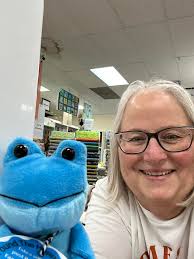 The Sewing house in Ottumwa is, ladies we sew nice to chat with.