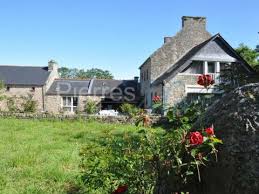 Vous y découvrirez le territoire, l'institution, son rôle et son fonctionnement, ses compétences. Vente Belle Propriete Entre Terre Et Mer Porspoder Finistere Nord Pierres Et Mer