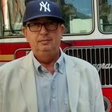 Elena Blay (@E_Blay)