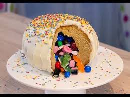 Epingle Sur Gateau D Anniversaire