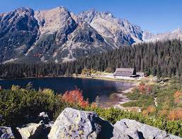 Antes del colapso de checoslovaquia, la frontera actual con eslovaquia era parte de ella y tenía un curso casi idéntico con correcciones menores. Tatry Destino Entre Eslovaquia Y Polonia