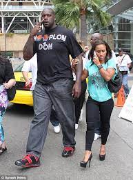 Shaquille O Neal And Fiancee Nicole Hoopz Alexander Call It Quits Daily Mail Online